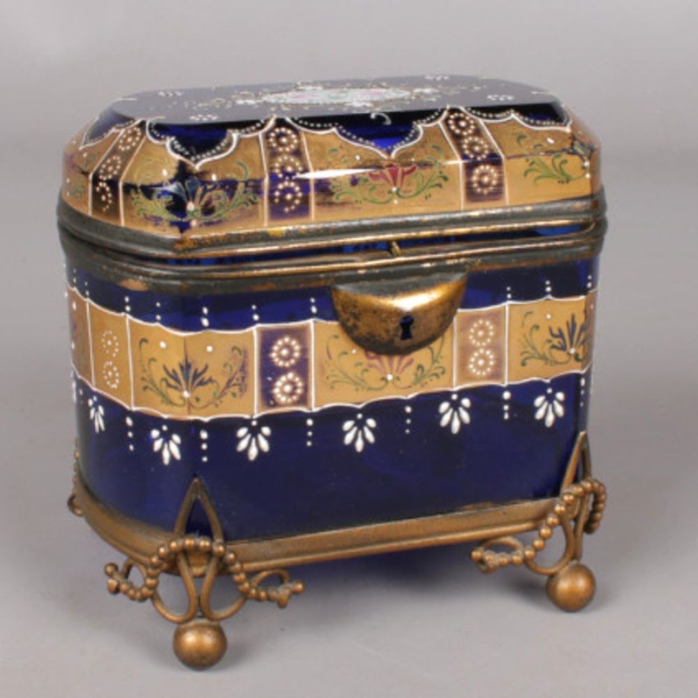 Antiques & Collectables - ONLINE ONLY - VIEWING & COLLECTION BY APPOINTMENT