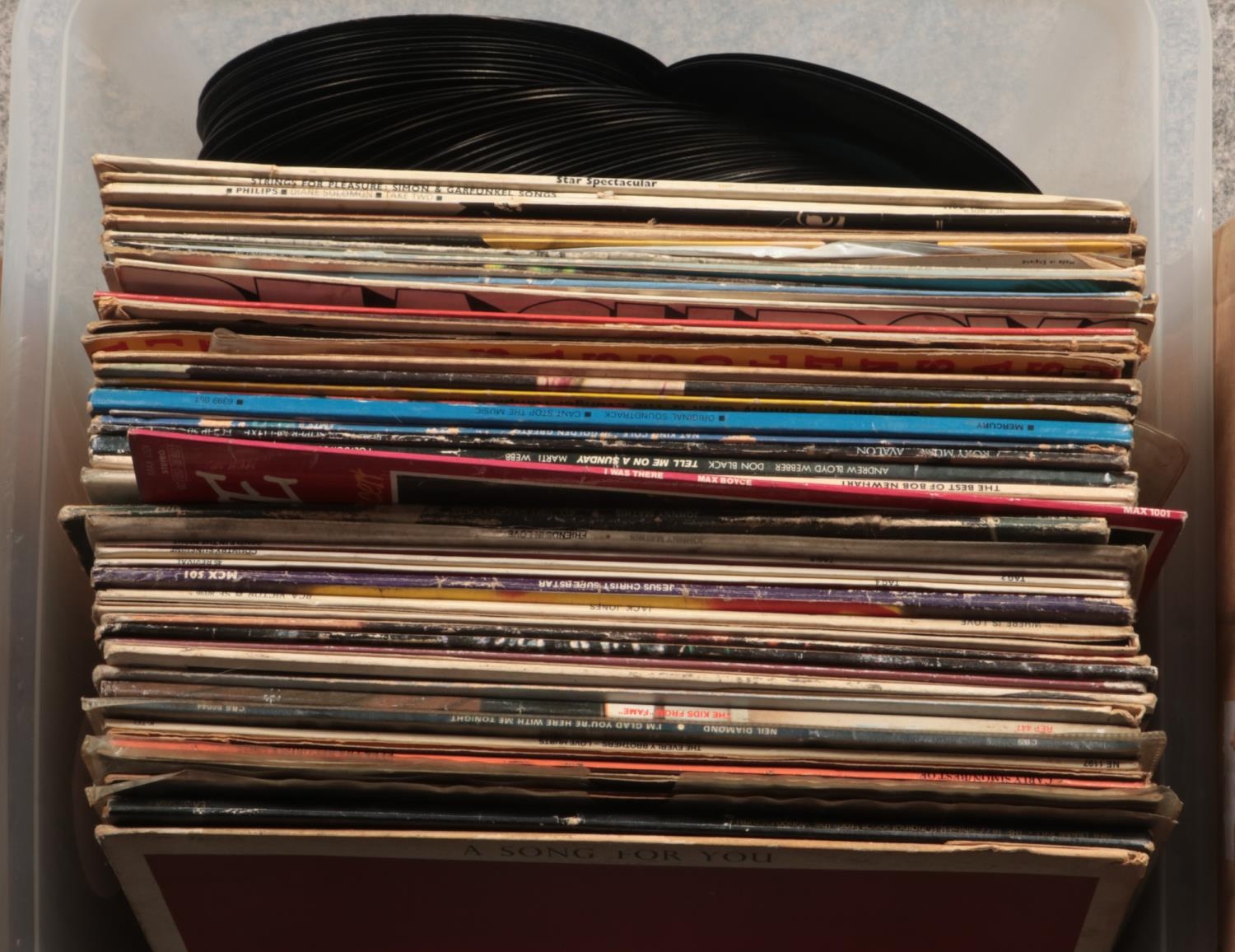 A box of mainly LP records. Also includes pop singles, not in sleeves. - Image 3 of 4