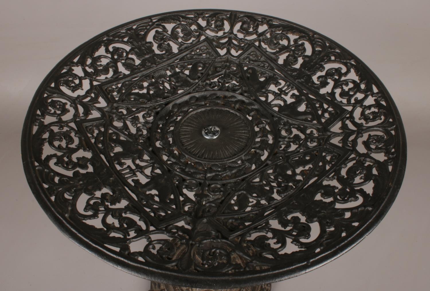 A cast iron 'Lady Tessa' centrepiece. Decorated in a classical style. H: 34cm, W: 29cm. Condition - Image 2 of 3