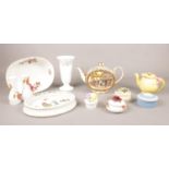 A group of ceramic's. Royal Albert 'Old Country Roses' trinket, Sadler Thoren's Tea for Two