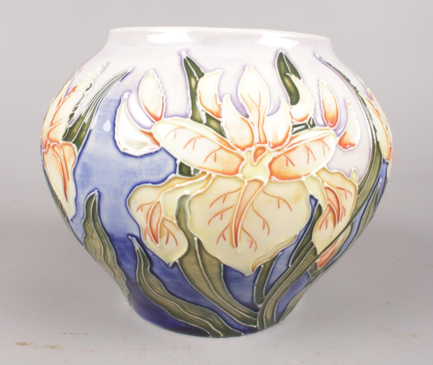 A Moorcroft 'Windrush' design vase with impressed and painted marks to base (WM), dated 2000 H:11cm, - Image 2 of 3
