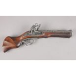 A replica Blunderbuss pistol. (42cm length)