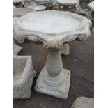 Classic style octagonal topped bird bath