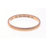 An unusual 22ct hallmarked very old WEDDING BAND weight 1.58g approx, ring size N, with a hand