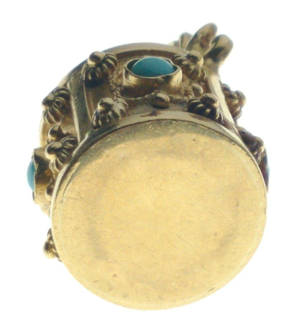 A FANTASTIC & SUBSTANTIAL 750 stamped PENDANT in wishing well form set with 4 turquoise and 5 - Image 7 of 7