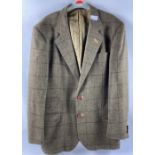A gent's DAKS SIGNATURE 100% wool jacket, chest size approx 40", length approx 75cm