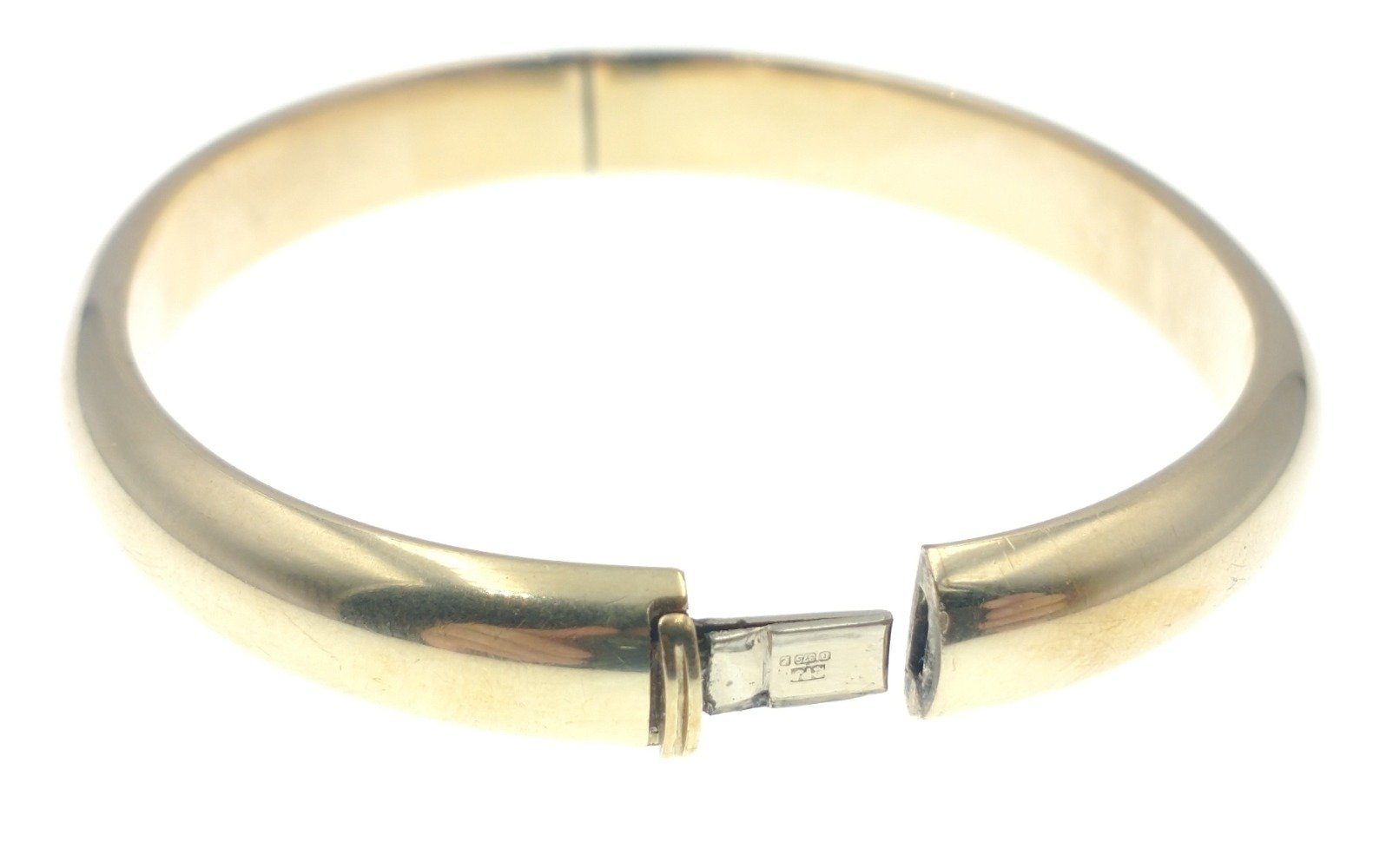 STUNNING! 375 stamped yellow gold solid oval shape snap-shut BRACELET dimensions 7cm x 5cm, weight - Image 2 of 2