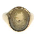 QUITE UNUSUAL! 375 stamped intaglio set PINKY-RING? ring size K/L weight 7.50g approx