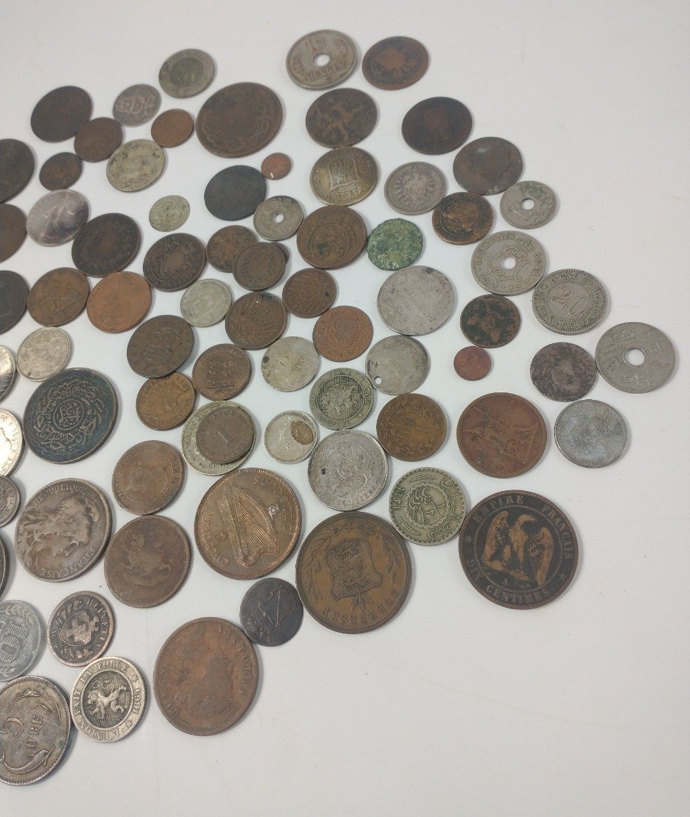 A mixed collection of VINTAGE WORLD COINAGE - Image 6 of 6