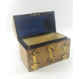 VINTAGE QUALITY! A charming walnut correspondance box in chest form with brass style escutcheon