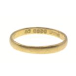 A 22ct stamped yellow gold wedding band ring size M, weight 2.03g approx - a really nice quality
