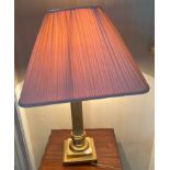 A nice quality brass antique CORINTHIAN COLUMN style table lamp complete with shade - dimension