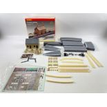 A boxed HORNBY country station (R8000) excellent condition