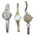 A VINTAGE BIRMINGHAM Hallmarked 375 stamped WALTHAM USA ladies gold wrist watch(incl the strap)