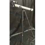 TASCO REFRACTOR TELESCOPE Model no 66T complete with adjustable tripod, Optical Tube f=600mm appx