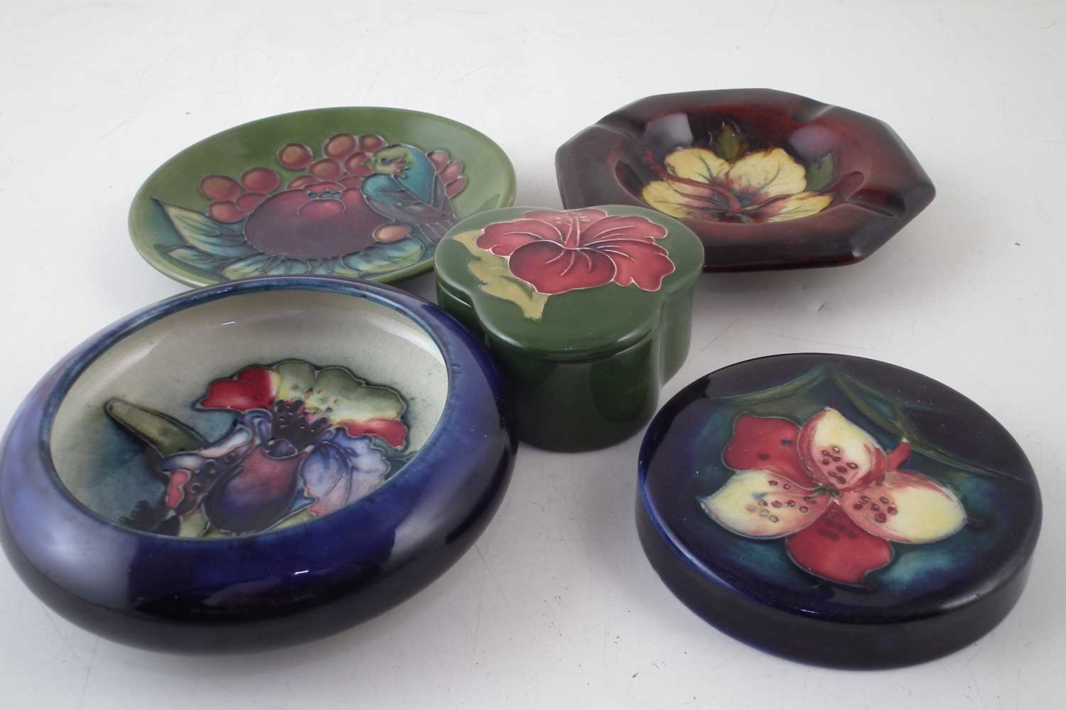 Collection of small Moorcroft items. - Image 2 of 3