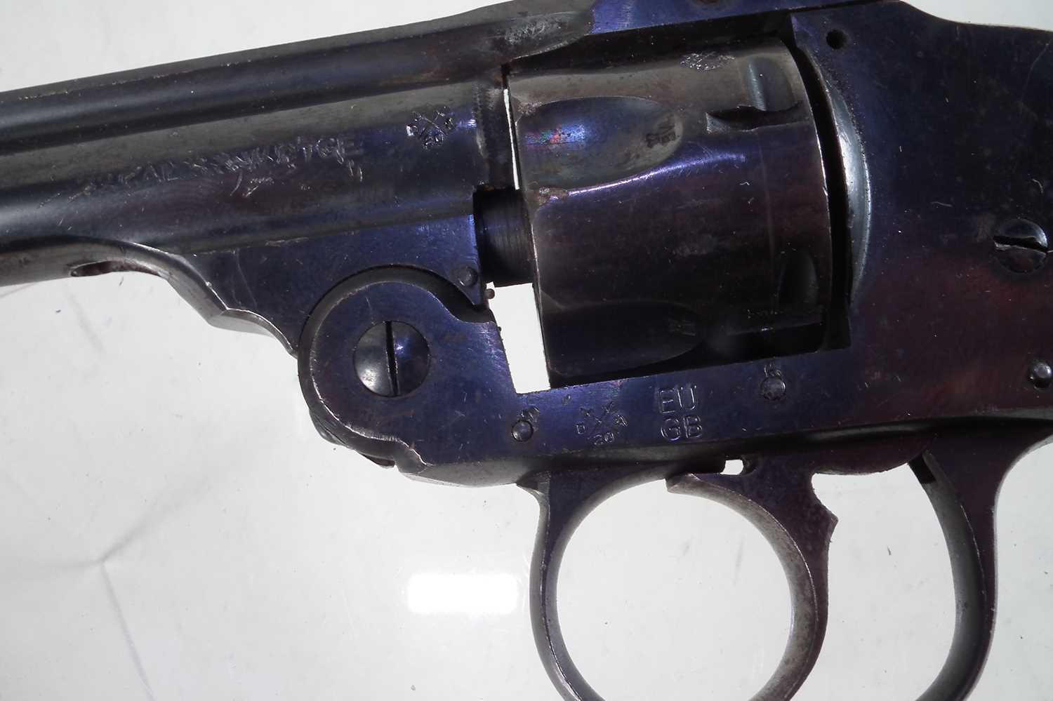 Deactivated Harrington and Richardson .32SW revolver - Image 4 of 6