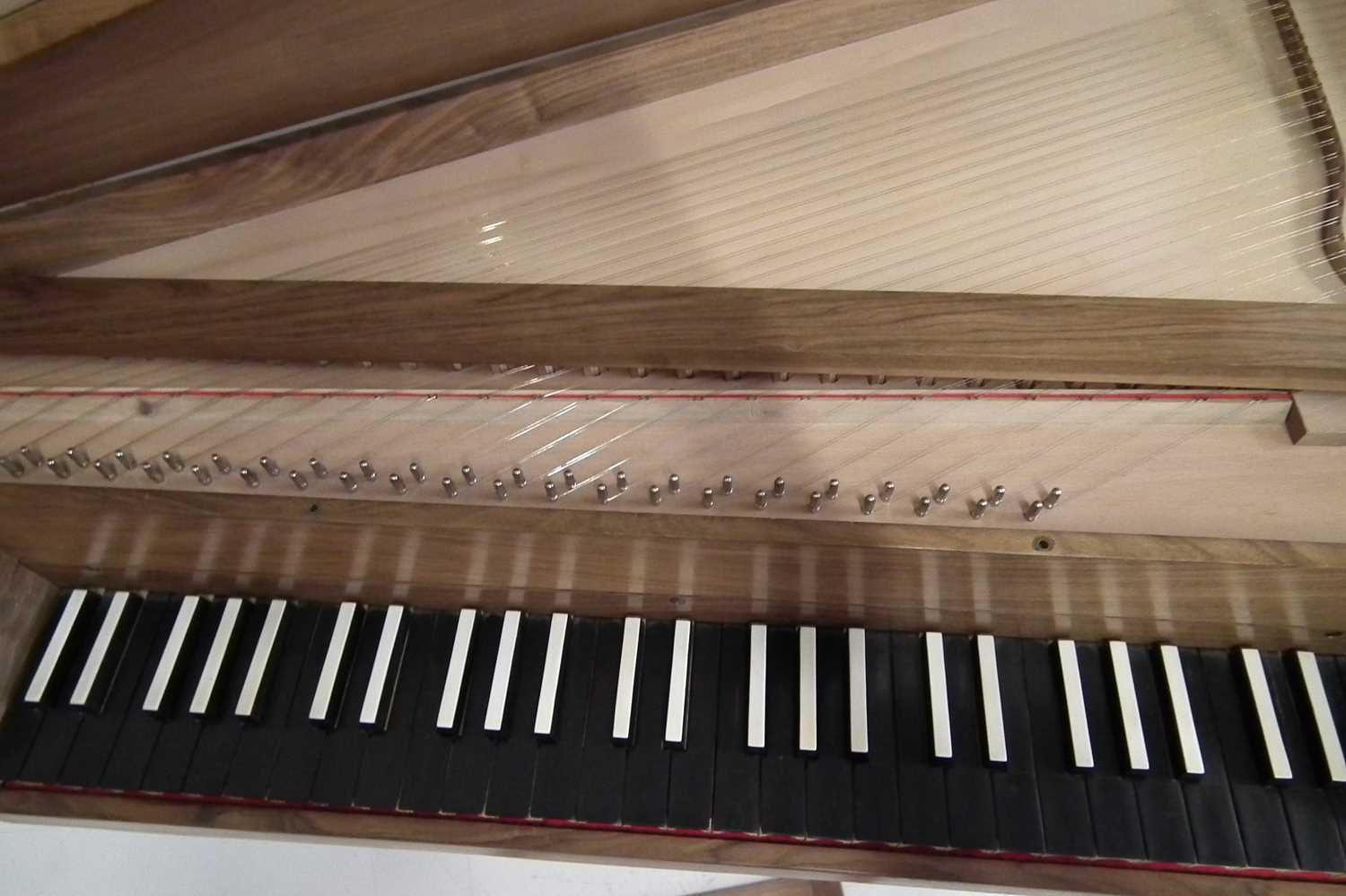 Triangular spinet by John Storr built from a kit, walnut case with ebony and ivory faced keys 115cm - Image 4 of 9