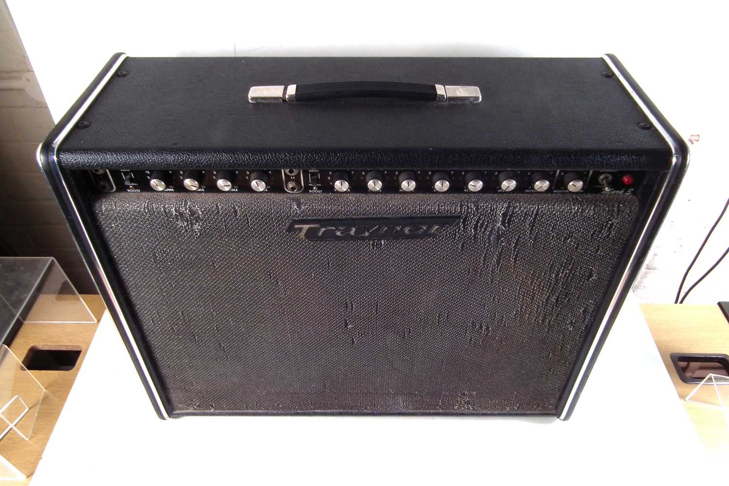 Traynor guitar amplifier - Image 5 of 9