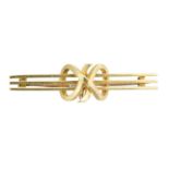 An early 20th century bar brooch,