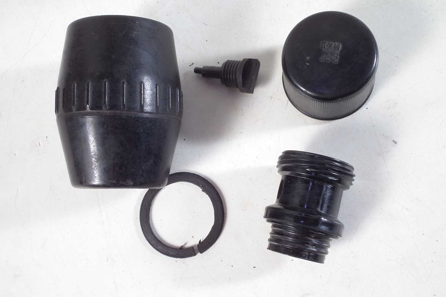 Inert No.69 MkII bakelite grenade - Image 5 of 5