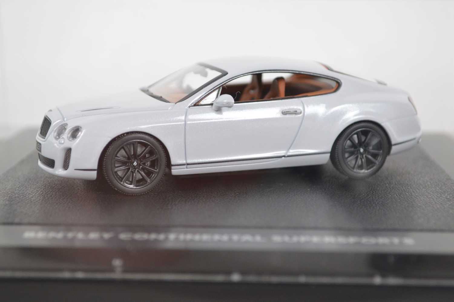 Four Minichamps 1:43 Scale Bentley Models - Image 4 of 5