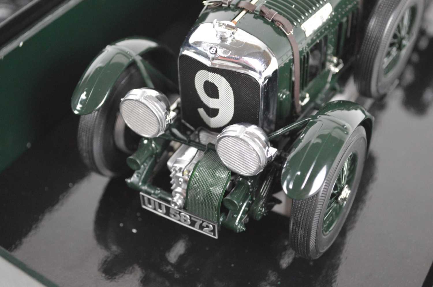 Minichamps 1:18 scale model of a Bentley 4.5ltr (4 1/2) Blower racing car - Image 2 of 4