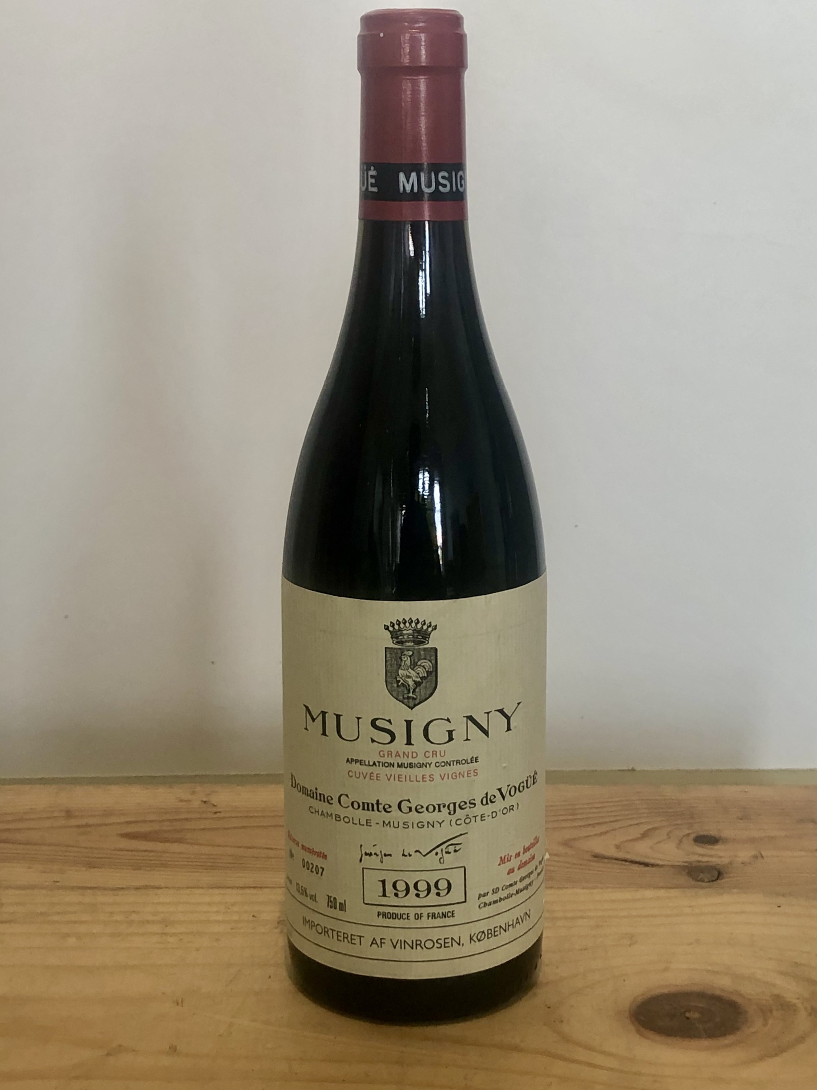 1 Bottle Grand Cru Musigny 'Cuvee Vieilles Vignes' Domaine Comte George de Vogue 1999