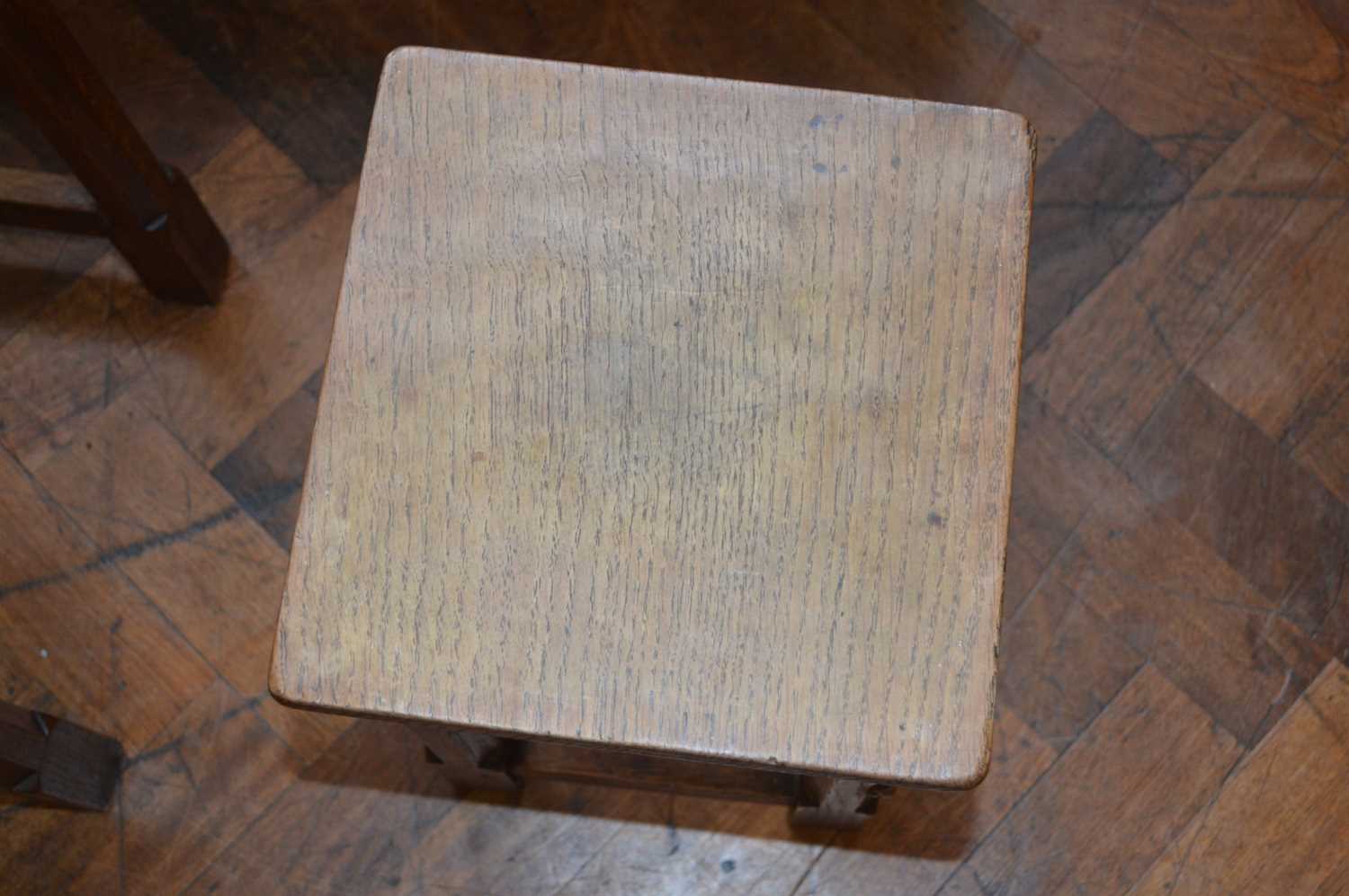 Mouseman Oak Nest of Three Tables - Image 6 of 15