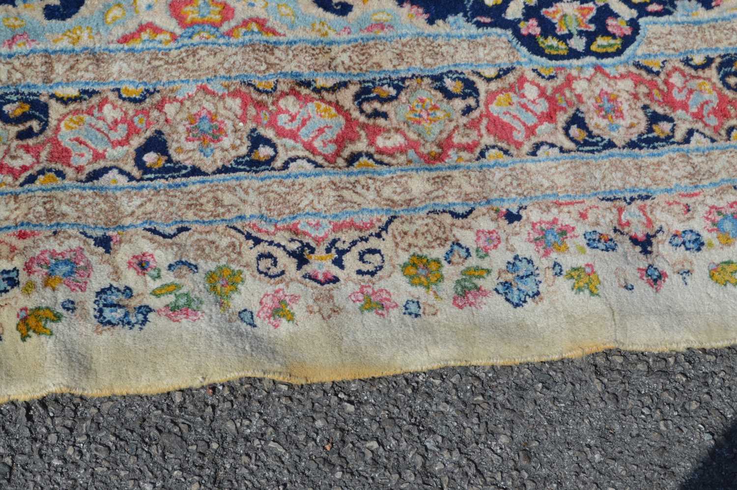 Kirman carpet - Image 4 of 6