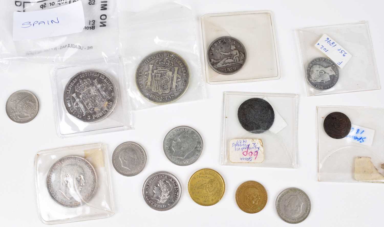 Tin of assorted foreign coinage to include many silver coins from Netherlands etc. - Image 3 of 19