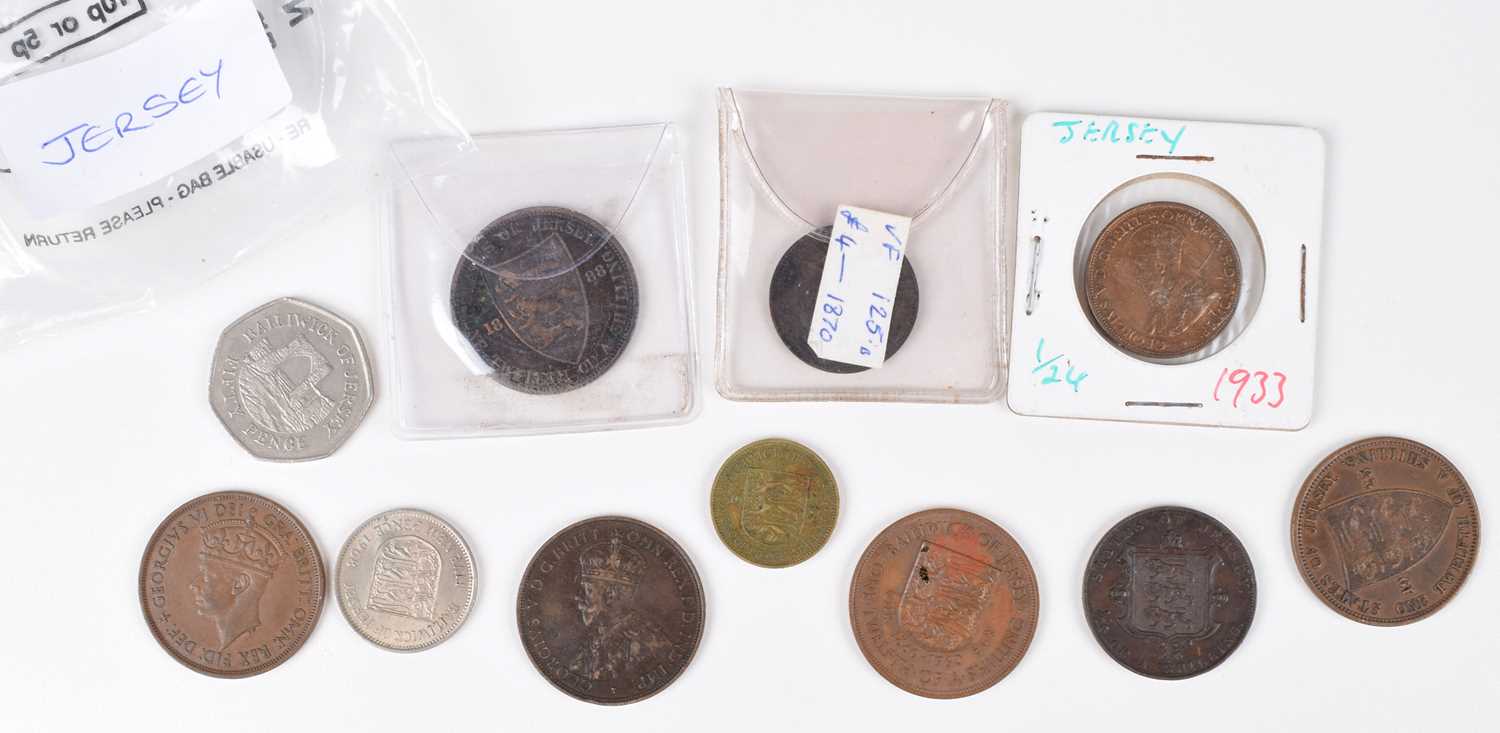 Tin of assorted foreign coinage to include many silver coins from Netherlands etc. - Image 10 of 19