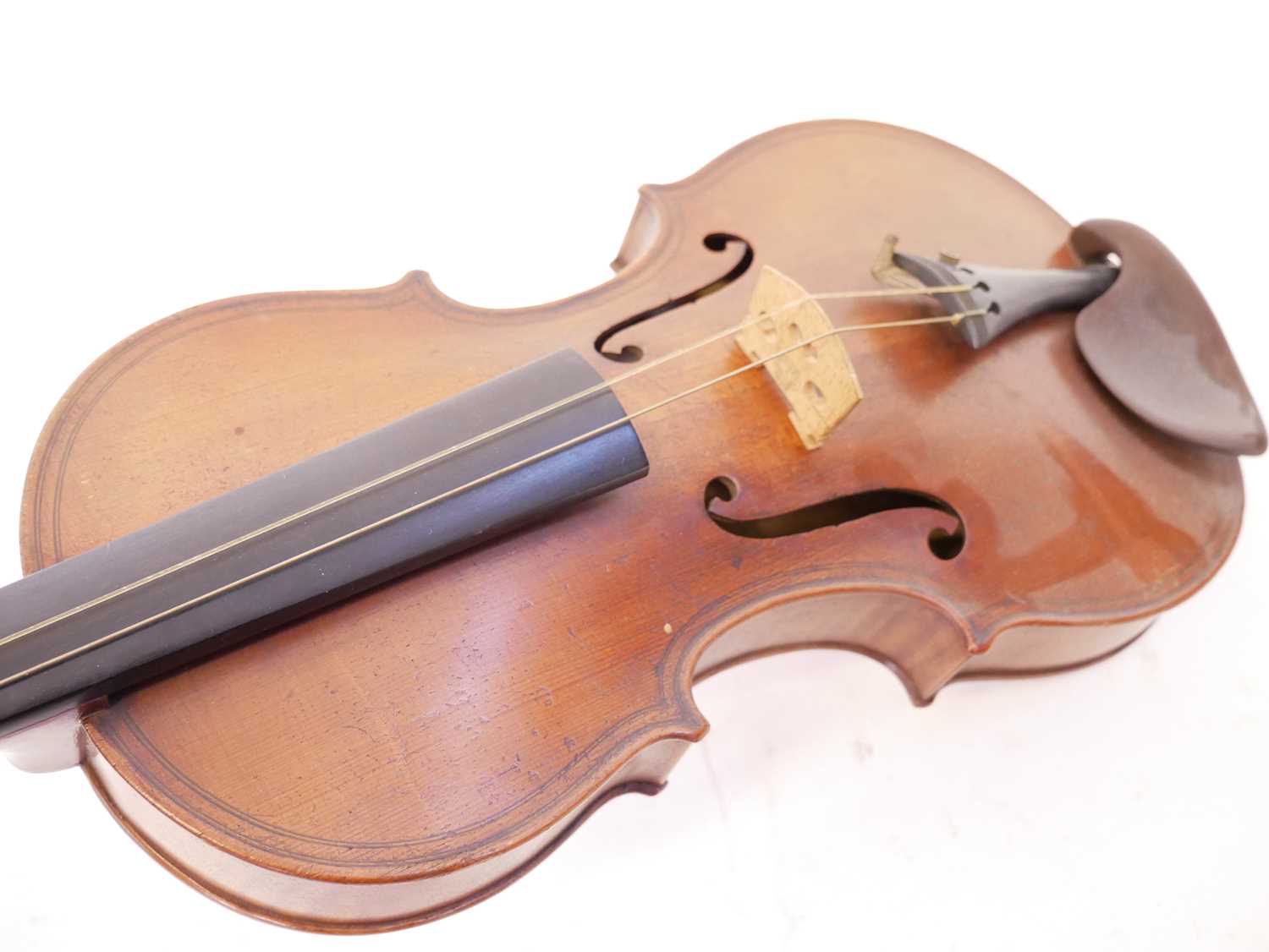 Maggini style 4/4 violin in case with two bows - Image 2 of 12
