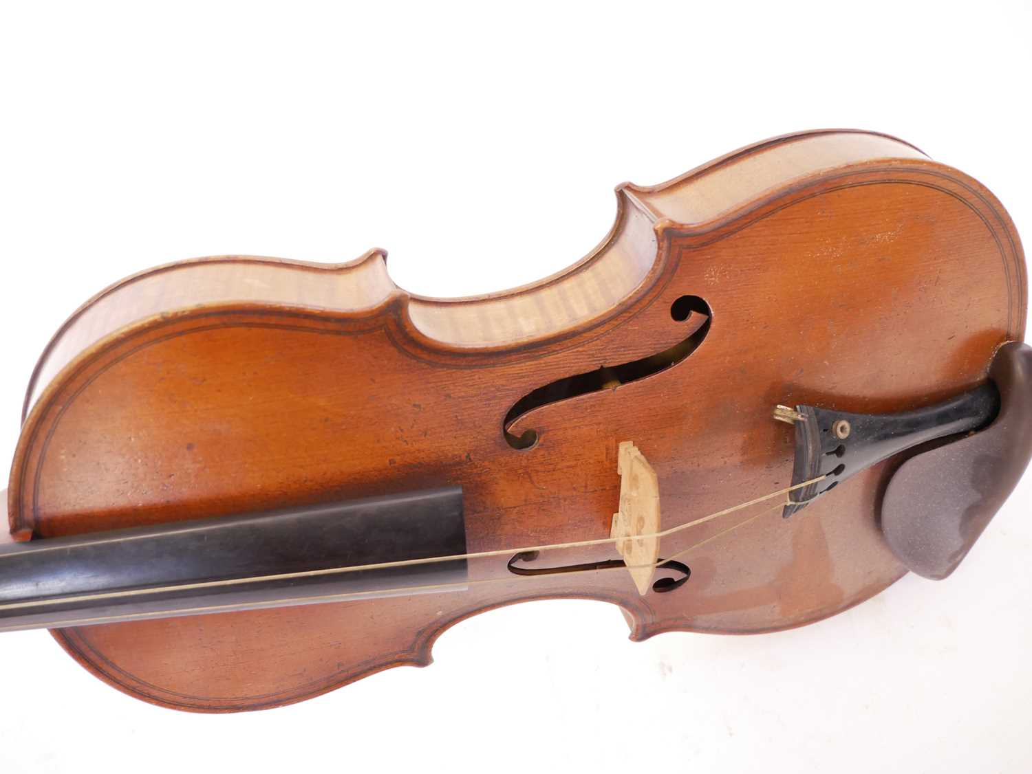 Maggini style 4/4 violin in case with two bows - Image 3 of 12