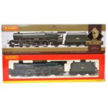 Hornby OO gauge, R2823 BR Princess Royal Class 8P, 'Princess Elizabeth' engine and tender, DCC ready