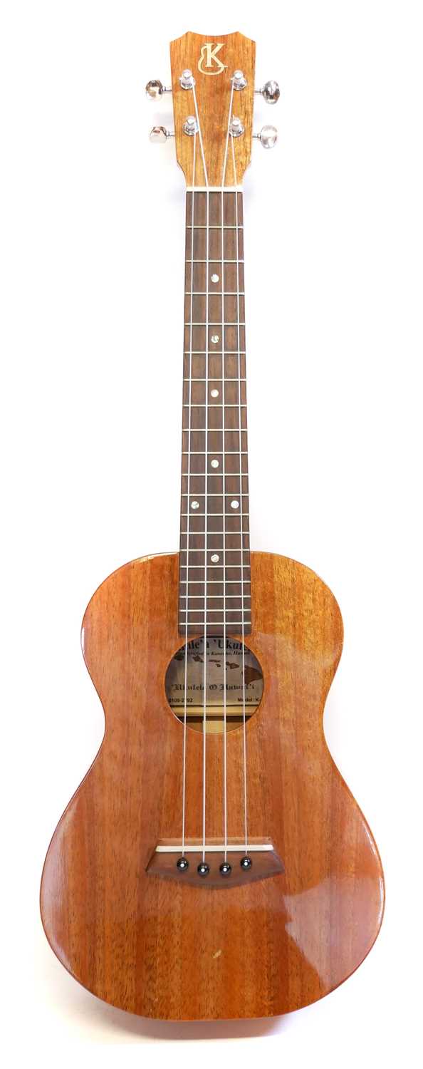 Kanile'a K-1 tenor ukulele