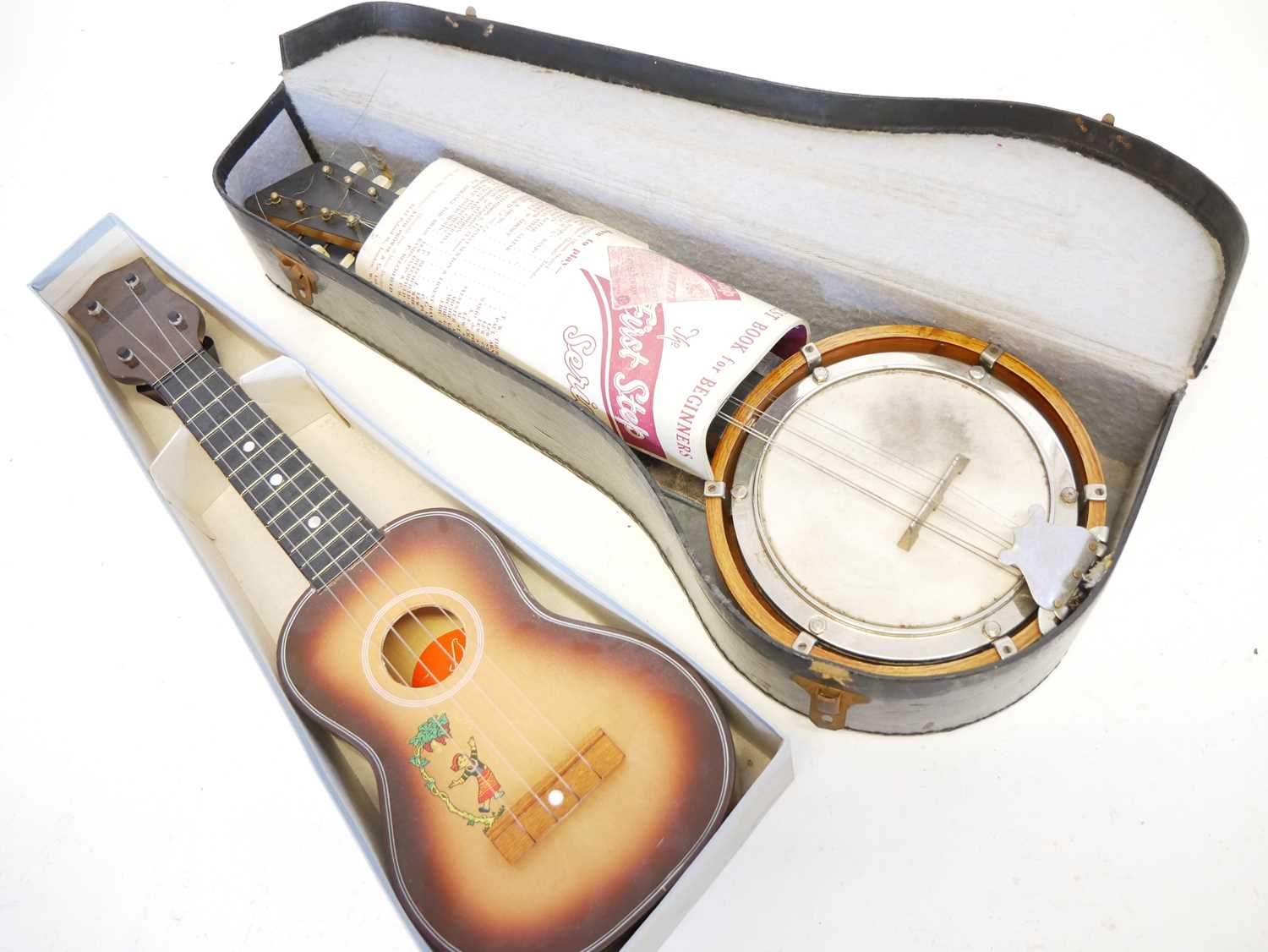 Fitzroy mando banjo and a ukulele - Image 6 of 6