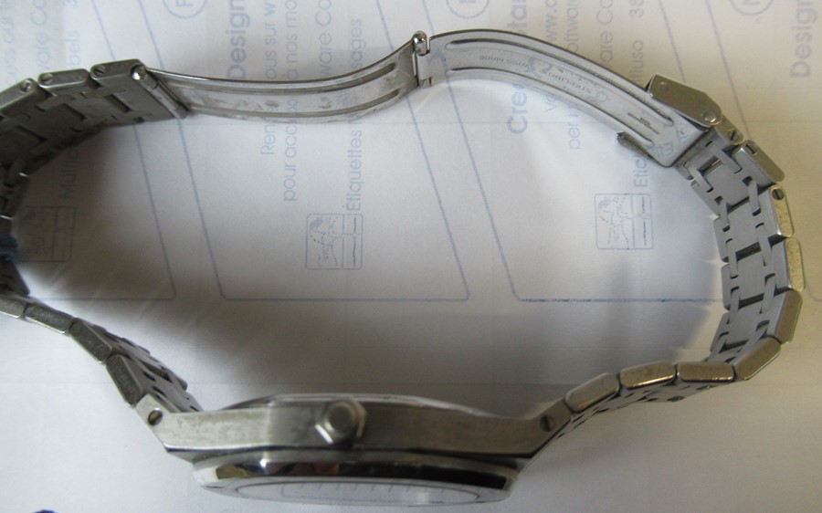 Audemars Piguet, Royal Oak, a gentleman's stainless steel bracelet quartz watch, with date, case - Image 4 of 7