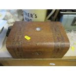 An inlaid wooden box, 10.75ins x 8ins x height 5.25ins