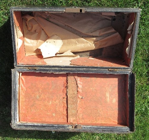 A leather covered trunk having brass corners, studs and handles, the plaque engraved, Lieutenant - Image 3 of 4