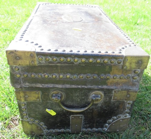A leather covered trunk having brass corners, studs and handles, the plaque engraved, Lieutenant - Image 4 of 4