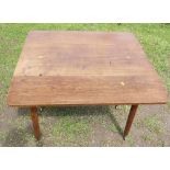 An Antique oak drop leaf table, raise don octagonal legs, 36ins x 34.5ins, height 28.75ins