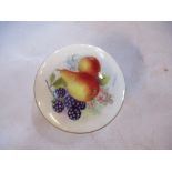 A Royal Worcester trinket box and cover, painted with fruit by Hawkes, good condition