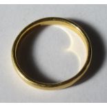 A 22 carat gold plain wedding ring, 4.6g gross