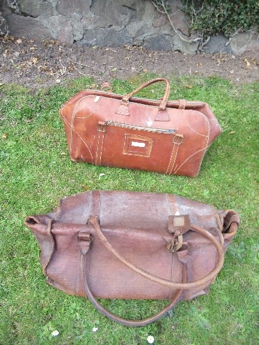 Two leather travel bags - Image 2 of 2