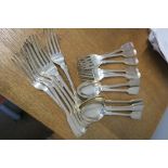 Six hallmarked silver fiddle pattern dinner forks, weight 14oz, together with six hallmarked