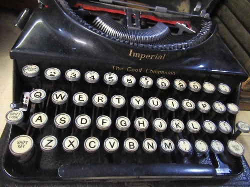 An Imperial The Good Companion typewriter - Image 2 of 3