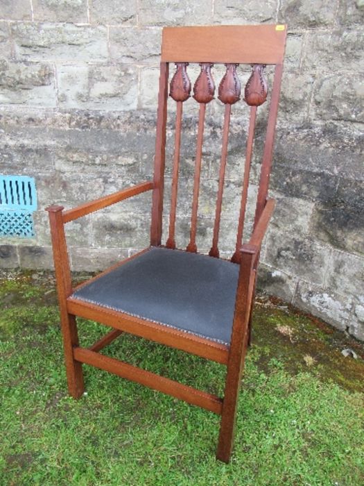 An Art Nouveau tulip back chair