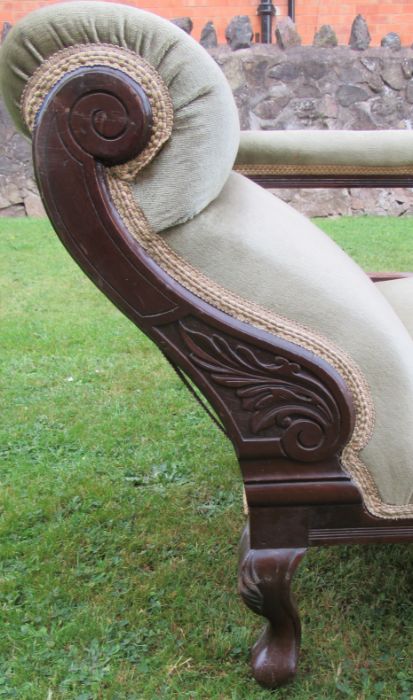 A late 19th century mahogany and upholstered chaise longue, with pierced carved uprights, raised - Image 2 of 3