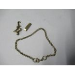 A 9 carat gold belcher link bracelet, together with a 9 carat gold letter F pendant, and a 9 carat
